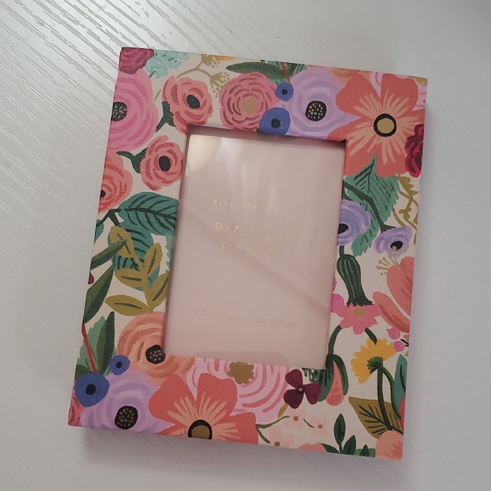 Rifle Paper Co. Floral Frame In Garden Party Print, Green & Yellow